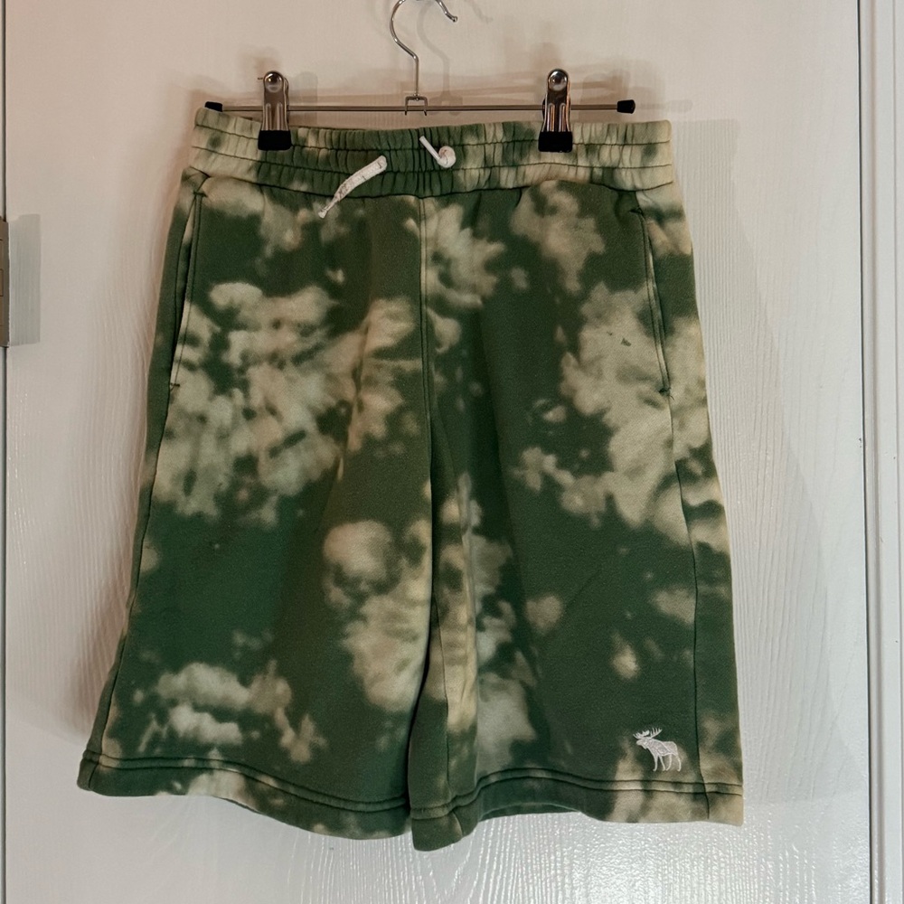 Abercrombie kids sweat shorts size 13/14 boys